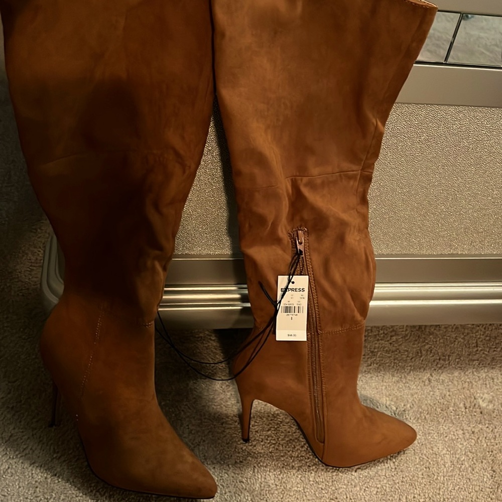 Brand new. My calf’s are too big lol